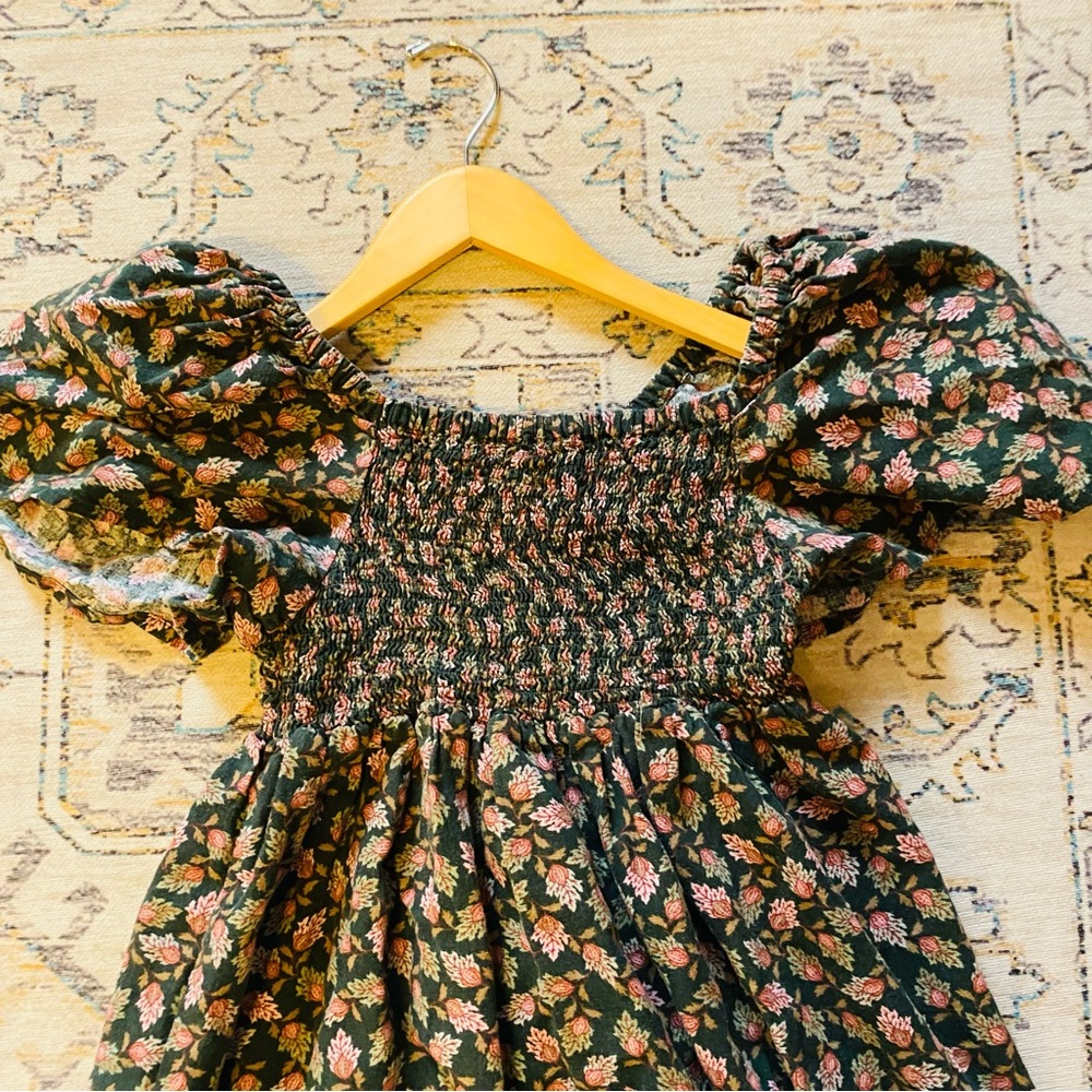 DIP Bridgerton Maple Leaf Off The Shoulder Puff Sleeve Midi Dress - Picture 3 of 6